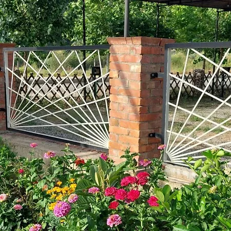 Hotel Myzyri Osum